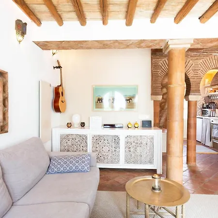 Beachhouse Algarve, 50m * סלמה